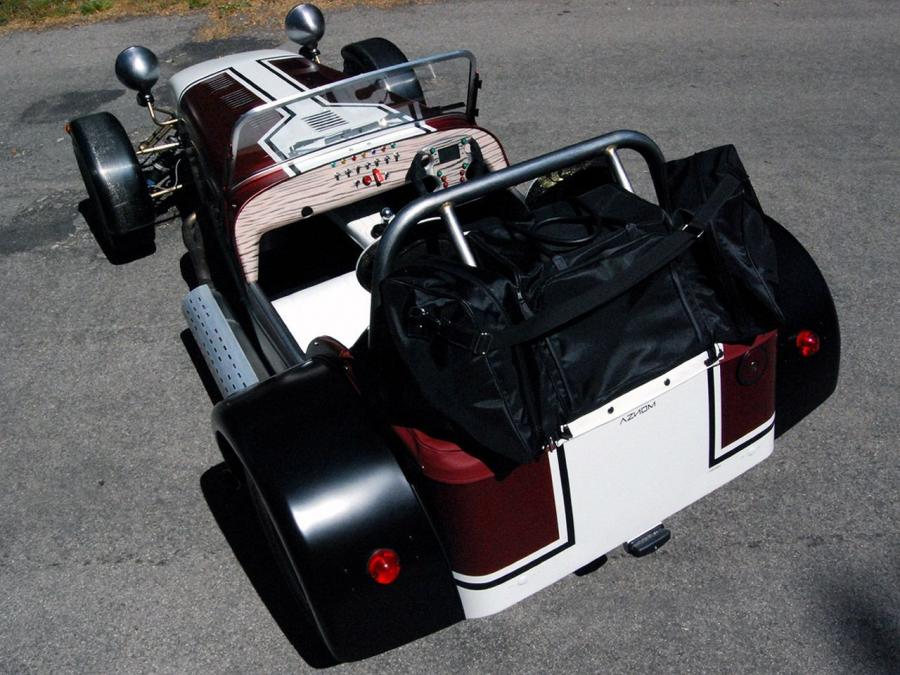  Caterham Seven Superlight by Aznom 2009 года  (фото 3 из 30)